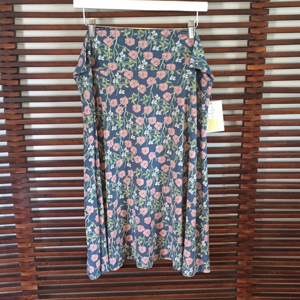 LuLaRoe skirt